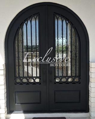 Adelene double round iron door