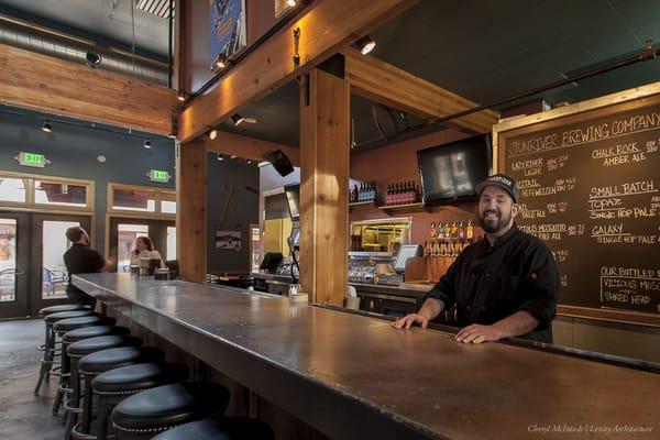 Restaurant Architecture, Sunriver Brewing Company, Photo by Cheryl McIntosh