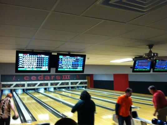 8 bowling lanes