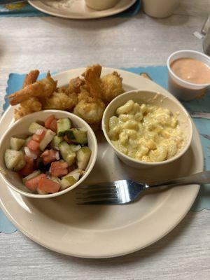 Fried Shrimp, Mac n cheese, apple and cucumber salad