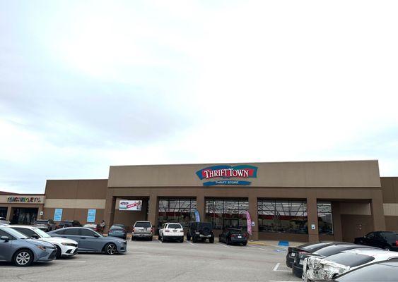 Thrift Town located on the NE corner of Plano and  Buckingham roads.