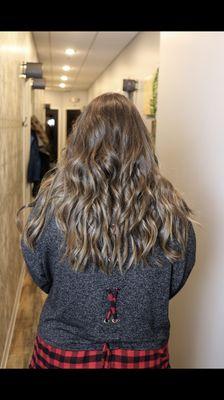 Scalp treatment, glaze and haircut on a previous balayage