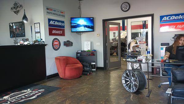 Victor's Automotive Center