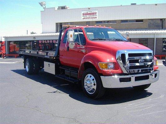 Cheap flatbed towing 24/7...........               blocked driveway towing.......................       we buy junk cars