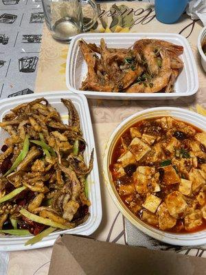 Fried squid, Ma Po Tofu (麻婆豆腐), Whole Prawn with Salt and Pepper (椒盐虾)