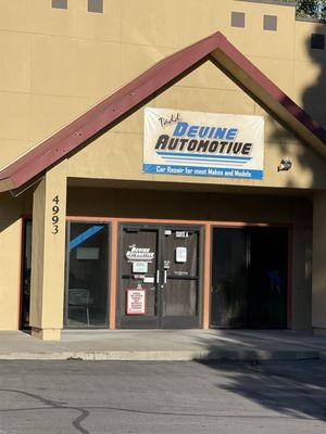 Devine Automotive