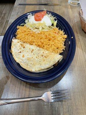 Mushroom quesadilla lunch platter