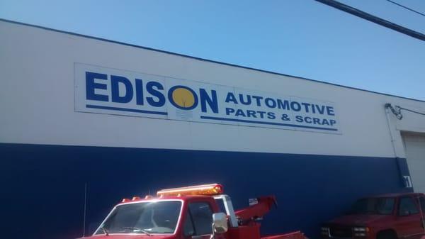 Edison Automotive - Cash For Junk Cars!