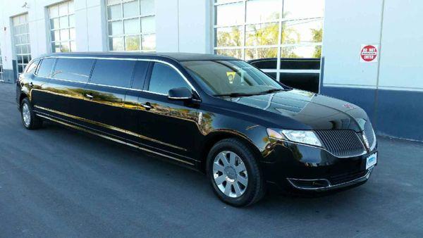 Black Lincoln MKT Limo