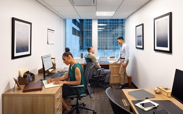 Professional, private co-working space for individuals and teams in the heart of Midtown Manhattan at ElevatedNY.