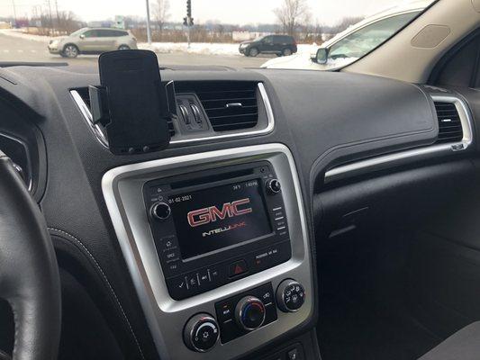 Beautiful, clean and dust free dash. Very happy with the end result.