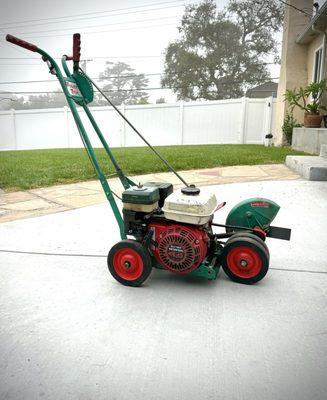 Power Trim edger with Honda engine. Happy mowing for Years! So perfect thank you Alex!