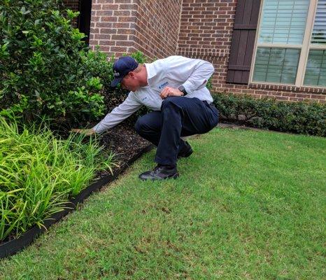 Exterior service always begins with a thorough inspection around your property.