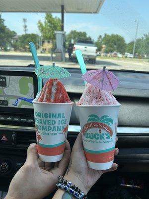 blue cotton candy + chamoy (left) and strawberry cheesecake + condensed milk (right)