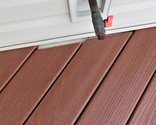 Deck boards cut uneven