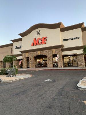 Ace Hardware at GILBERT &  BASELINE!