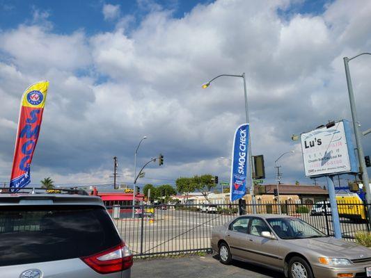 Smog check inspection and repair service