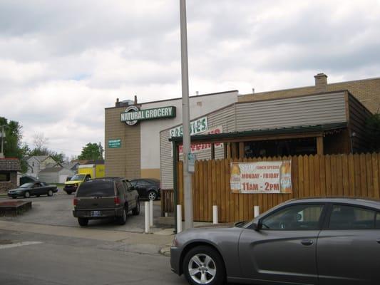 Next to freebees fireworks, Three Rivers Co-Op Natural Foods & Deli.