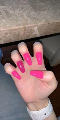 nails