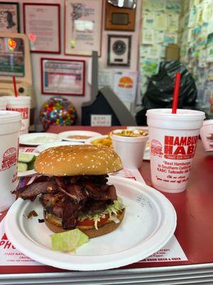 The Big Scene Burger + Pastrami UNREAL