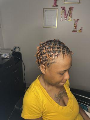 Starter locs
#milwaukeelocs #staypressdmke