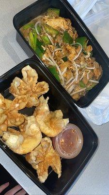 Drunken noodles, Crab wontons