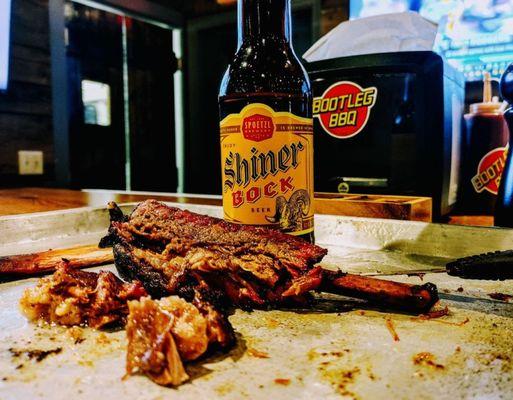 Beef short ribs were amazing!!! The Shiner Bock Beer was perfect with the food.