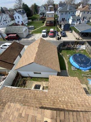 Shingle roof