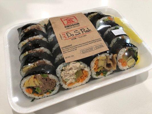 Assorted kimbap (bulgogi, tuna, fish cake, veggies)