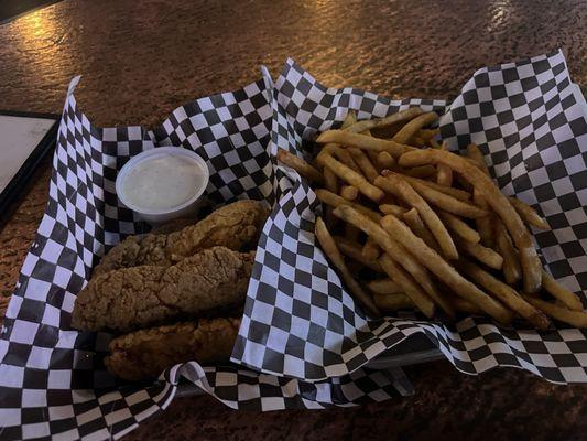 Chicken strips & fries