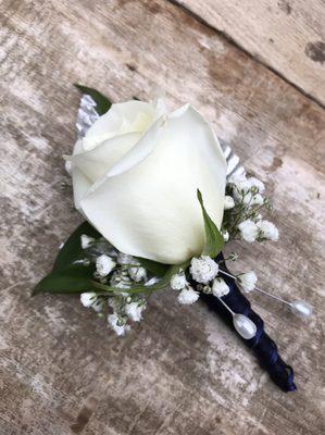 Boutonnière- White Rose