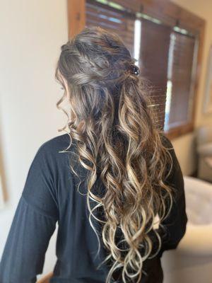 Bridesmaid Hairstyle