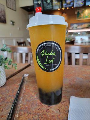 Mango tea with boba