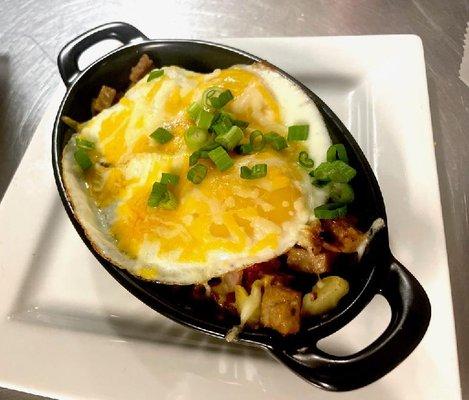 Hog Pot - Homefries, your choice of meat, 2 eggs any style, choice of cheese