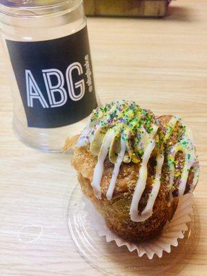 Mardi Gras cruffin (croissant + muffin)!