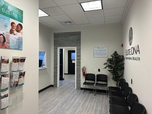 ELite DNA Therapy Services - Ocoee Lobby