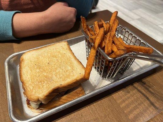 Chopped Brisket Sandwich