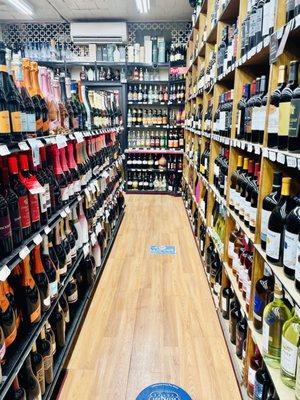 Broadway Wine & Liqour