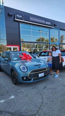 Thanks for the beautiful Mini Clubman Mini of Downtown LA!