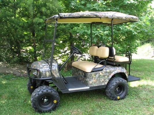 Custom 2005 EZGO Griffin Camo Hunting Golf Cart