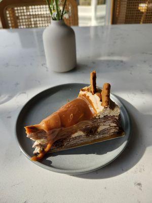 Caramel biscoff cookie mille crepe cake