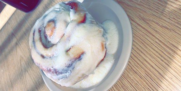 Yummy gooey cinnamon roll....melts in your mouth