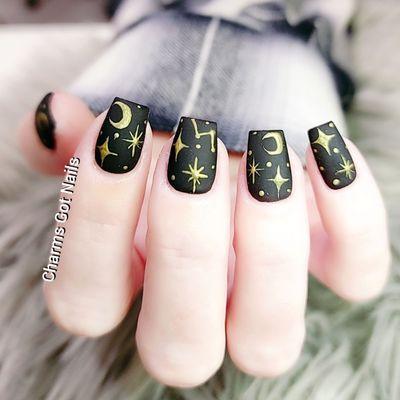 Black and Gold for New Year