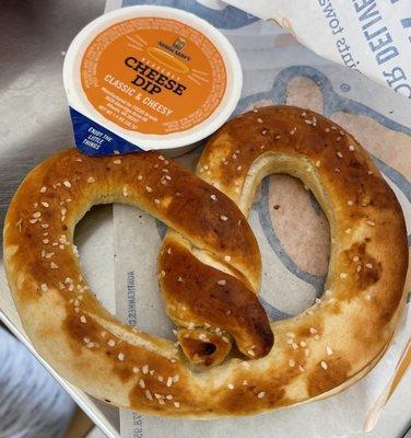 Original Pretzel with Cheese Dip~ My daughter absolutely loved it! It was large so I helped her finish the last couple bites!