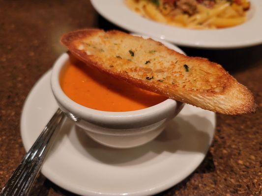 Tomato Basil Soup