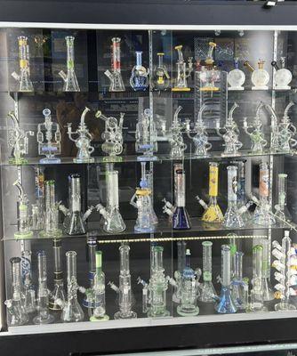 Bongs