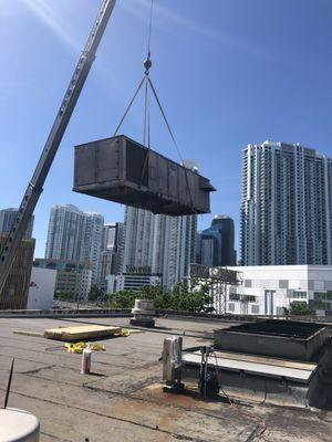 50 Ton roof top unit for Miami People Movers