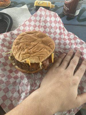 Myrtle's burger: bacon cheeseburger