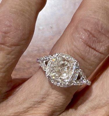 Engagement ring without the wedding band