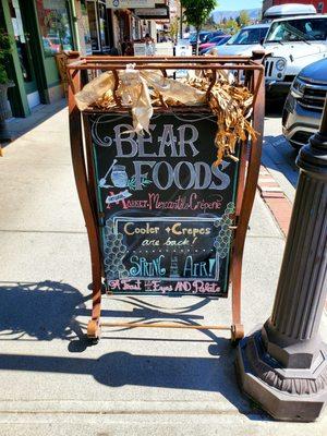 Came to Bear Foods Natural place in Wenatchee WA. It's a cute store and nice selections